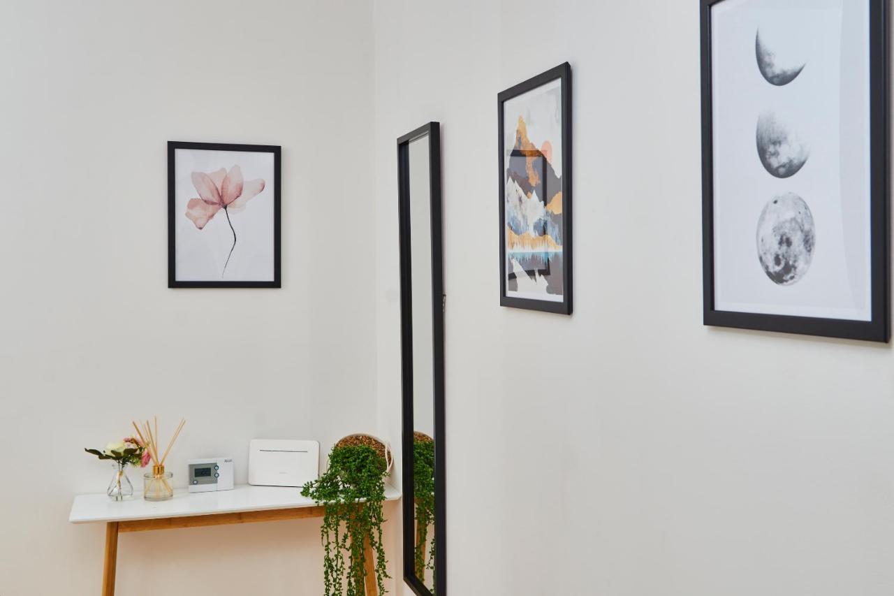 דירות לידס Stunning City Centre 3 Bed, 3 Bath - Sleeps 8! מראה חיצוני תמונה