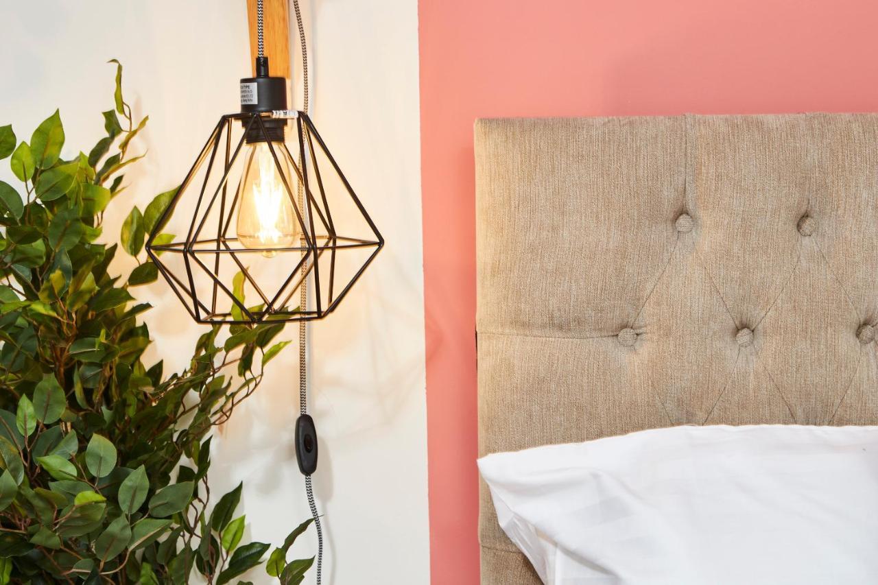 דירות לידס Stunning City Centre 3 Bed, 3 Bath - Sleeps 8! מראה חיצוני תמונה